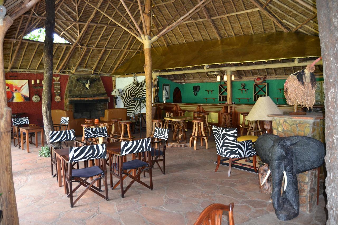 Vila Wilderness Seekers Ltd Trading As Mara River Camp Aitong Exteriér fotografie